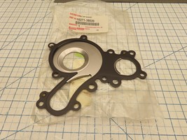 Toyota 16271-38020 Water Pump Gasket - $374.02 MXN