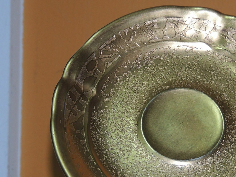 Saucer 5.25" Gold Overlay w raised floral pattern B&Co Bernardaud Limoges France Item image 3
