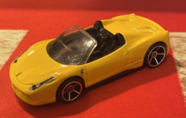 2012 Mattel Hot Wheels  Ferrari 458 Spider Yellow - £7.82 GBP