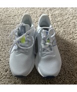 New Balance Fresh Foam Arishi V4 D Size 6.5 Blue White Women Running WAR... - $59.99
