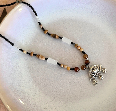New national wind safe lock necklace female vintage clavicle chain  - $19.80