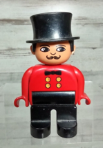 Vintage Lego Duplo Circus Ringmaster Figure Black Top Hat Red Coat #4555 - £3.12 GBP