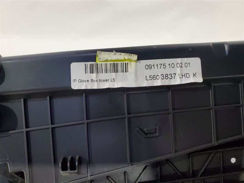 2018 2023 Range Rover Velar OEM Glove Box Assembly Black  Item image 11