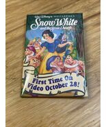 Vintage Disney Snow White and the Seven Dwarfs On Video Pin Button KG JD - $11.88
