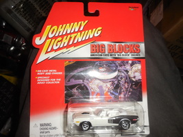    2002 Johnny Lightning Big Blocks &quot;71 Plymouth Cuda&quot; #REP001 Mint On Card - £3.14 GBP
