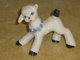 Miniature Lamb Sheep Figurine Daisy Chain Collar Vintage Pottery 3 inch Mini - £11.59 GBP