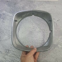 Pontiac 480860 1971-1972 Grand Prix Bonneville LH Driver Chrome Headligh... - $40.47