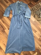 Vintage velour velvet robe Small Vanity Fair Blue with Tie 70&#39;s 80&#39;s retro - £40.72 GBP