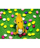 Prestige Peanuts 50 Year Celebration Happy Easter Plush WOODSTOCK Holdin... - $14.03 CAD