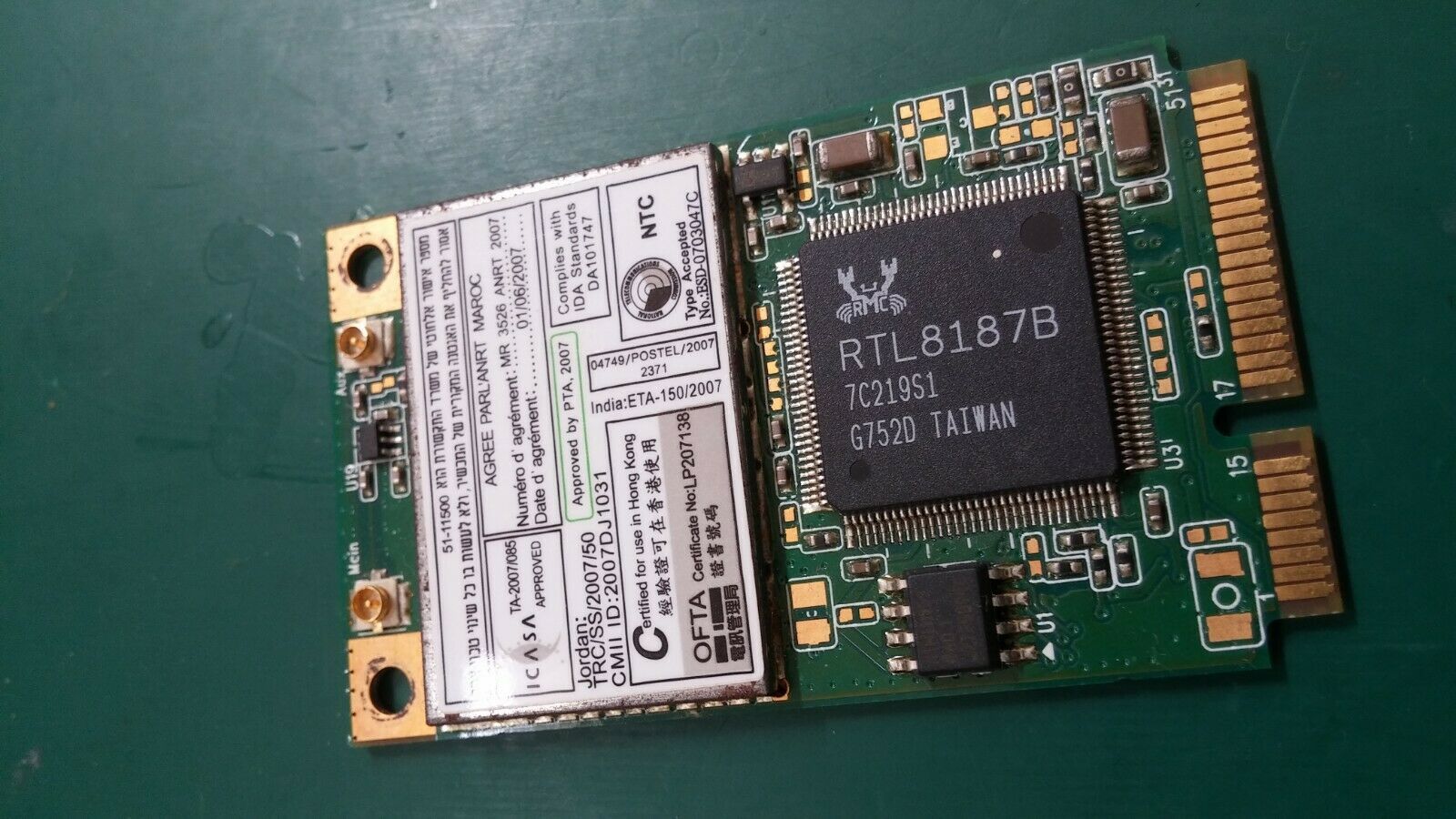 Toshiba Satellite Wireless WIFI Card RTL8187B Used  V000120770 - $8.34