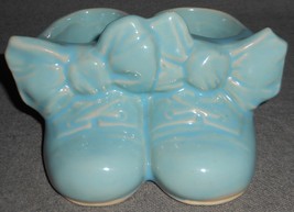 1940s McCoy Pottery BLUE BABY SHOES PLANTER Made in Ohio - $22.76