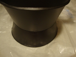 Tea Kettle in smokey black metal - Decorative image 4