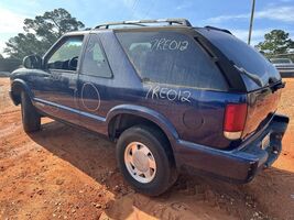 Driver Left Tail Light Fits 95-05 BLAZER S10/JIMMY S15 104846771 - $63.03
