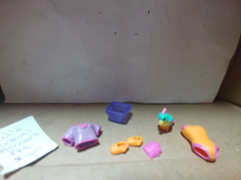 Polly Pocket Wild Waves Ana with Shipwreck Cover 2003--Accessory Package - $9.00