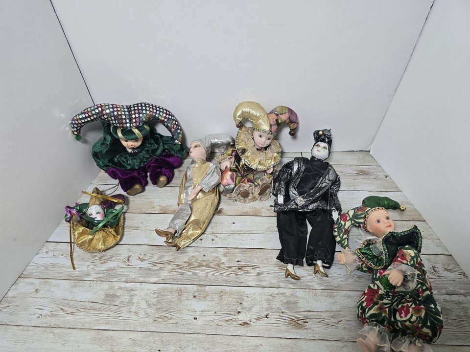 Lot of 6 Assorted Jesters Minis Smalls Sizes Mardi Gras Green Gold Black... - £18.75 GBP