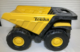 Tonka Dump Truck - £27.17 GBP