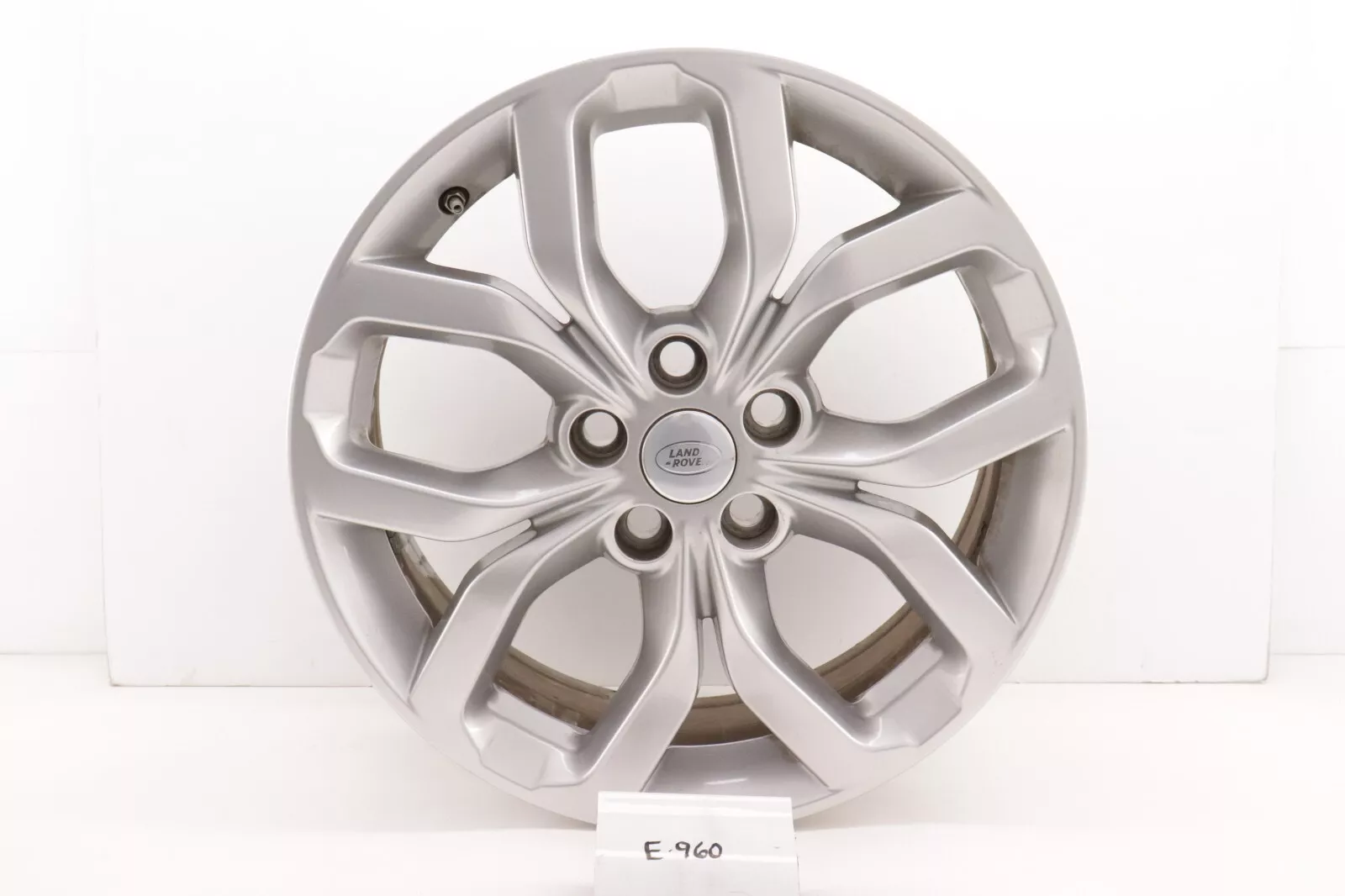 OEM Land Rover Alloy Wheel Rim 19&quot; 19x7.5 2017-2020 Discovery Silver sma... - £141.69 GBP