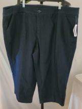 NWT CJ Christopher &amp; Banks Dark Blue Signature Comfort Fit Denim Capri P... - $14.84