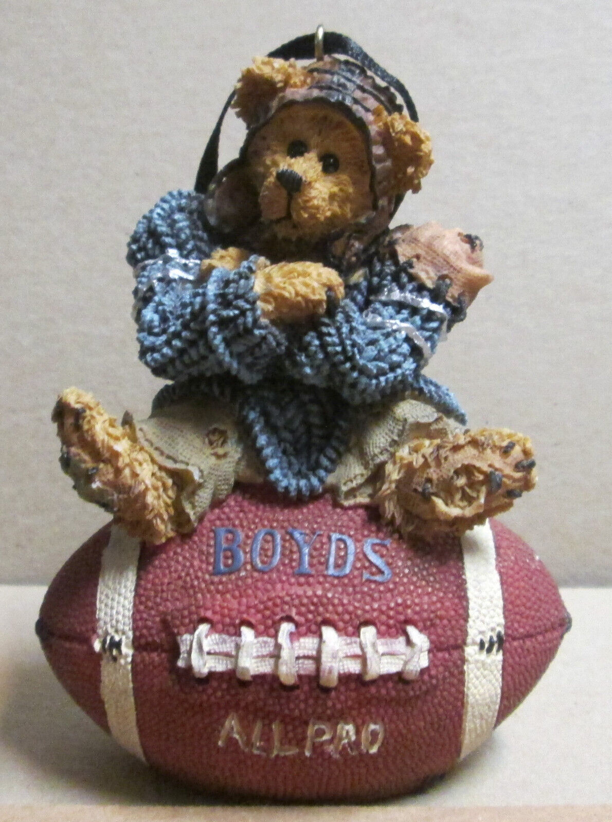 Boyds Bear “All Pro” 1998 Football Figurine #25705 - £8.14 GBP