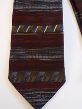 Vintage Mens Necktie Maroon Poly 56&quot; Long Towncraft Tie Geometric Stripe Pattern - £7.09 GBP