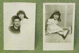 VINTAGE 1950s MOTHER AND CHILD PORTRAIT POSTCARD PHOTORINGLETS B&amp;W 3 1/2... - $1.80