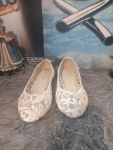 Ladies Size 2/35 Quiz Flats Shoes Beige - £15.75 GBP
