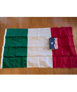 Drapeau National En Nylon D&#39;Italie 3 X 5 Pieds Boîte Nylgo NEUF - $754.71 MXN