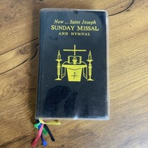 1967 New Saint Joseph Sunday Missal And Hymnal Catholic Book Pub w/plastic cover - $12.18