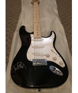 TOM PETTY signed AUTOGRAPHED full size GUITAR  - $26,084.57 MXN
