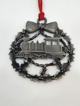 Train Wreath Pewter Ornament Vintage - £5.71 GBP