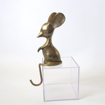 Vintage Brass Seated Mouse Hook Tail Shelf Sitter 5 Inches Tall - £19.40 GBP