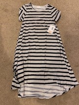 LulaRoe Carly Dress B/W Black White Striped Geometric Aztec Hi Lo Swing ... - £14.81 GBP