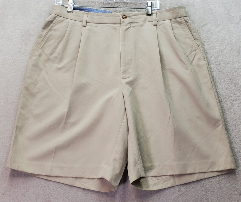 Primary image for Turnbury Shorts Mens Size 36 Tan European Slash Pockets Pleated Front Light Wash