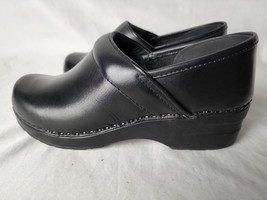LL Bean Women 6M  Black Slip On Casual Comfort Clog Shoe - £32.39 GBP