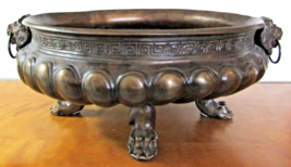 Huge Round Lion Jardinière Planter in Embossed Copper and Bronze 19th Century - £711.30 GBP
