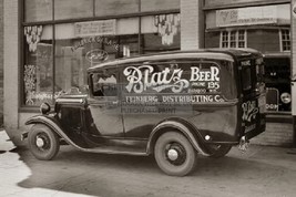 Blatz Beer Car Vintage Americana Automobilia 1930s 4X6 Photo - $8.99