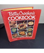 Betty Crocker’s Cookbook 1983 Ringbound Binder 8th Print Vintage Recipes  - $47.85 CAD