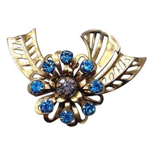 Vintage Blue Faceted Flower Gold Tone Fashion Brooch Pin Open Work Round... - £21.40 GBP