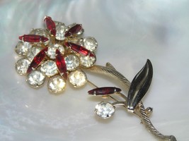 Vintage Large Round Clear with Red Thin Marquis Rhinestone Layered Daisy Flower - £21.89 GBP