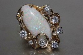 14K Yellow Gold Vintage Free Form Ring Natural White Opal With Cubic Zirconias - £556.44 GBP