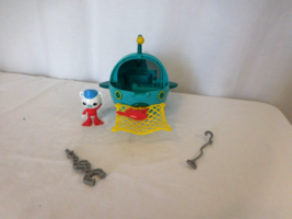 Octonauts Gup A Submarine Rescue Vehicle with Captain Barnacles - £17.84 GBP