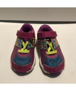 Neon purple &amp; yellow new balance toddler sneakers size 4 hook &amp; loop - $324.49 MXN