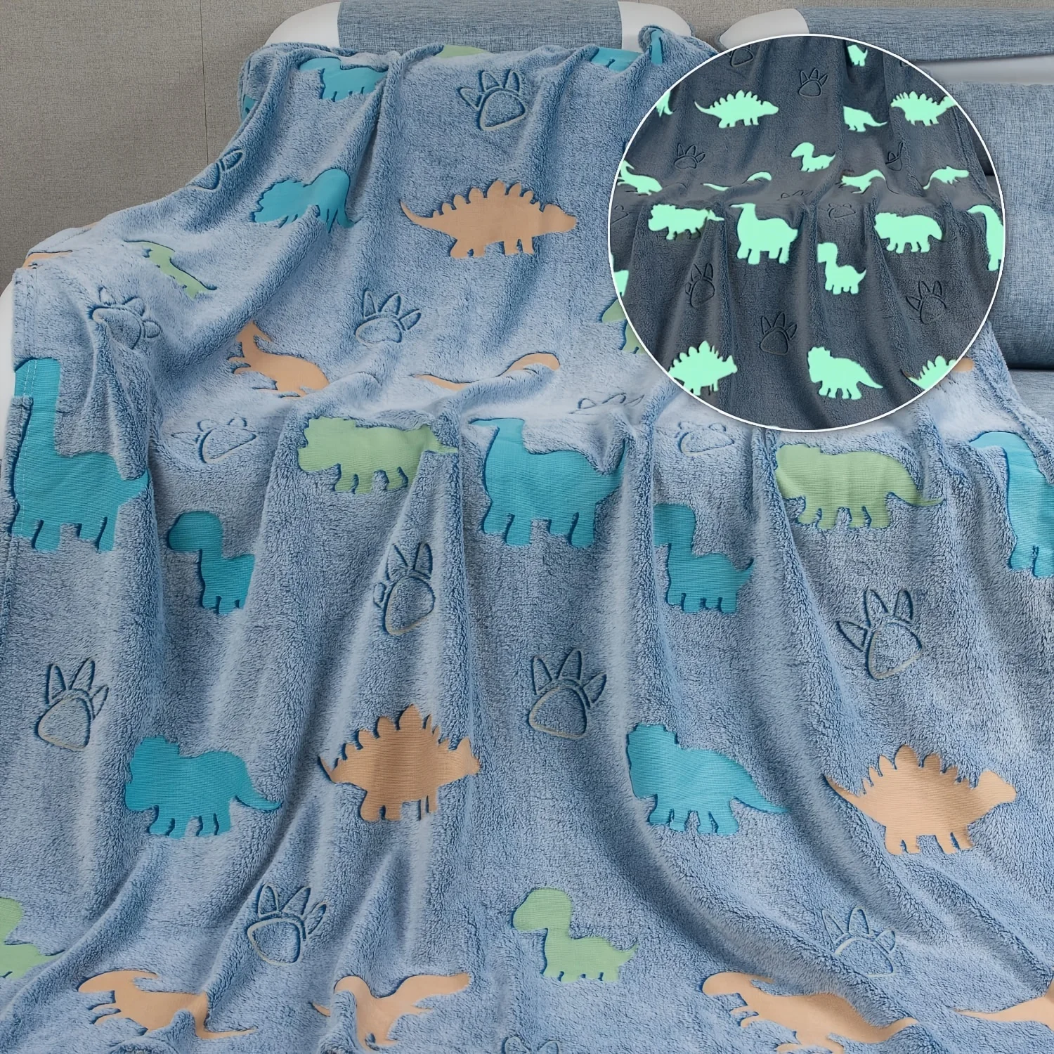 Glow in The Dark Dinosaur Throw Blanket Dinosaur Flannel Glowing Blanket for Bed - £18.25 GBP+