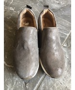Women’s Slip On Shoes Size 7 1/2 Comfortiva Align Gray Some With Shimmer - $12.99