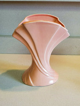 Waccamaw Pottery 10&quot; Tall Fan Shaped Pink Vase (NEW W/ TAG) - £24.88 GBP