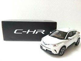 CHR Diecast Bianco Perla Cristallo Shine TOYOTA 1/30 Articolo da... - £85.73 GBP