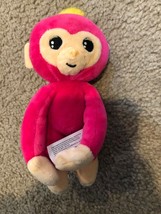 Fingerlings Monkey Pink Plush 9&quot; Posable Bendable Stuffed Toy Wowwee - £6.46 GBP