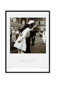 POSTER ~ KISSING THE WAR GOODBYE VJ DAY AUGUST 14 1945 - £7.57 GBP