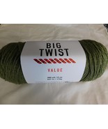 Big Twist Value Olive Drab Dye lot 657015 - $120.46 MXN