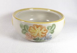 LOUISVILLE STONEWARE COUNTRY FLOWERS YELLOW-6 3/4&quot; CASSEROLE - $3.90